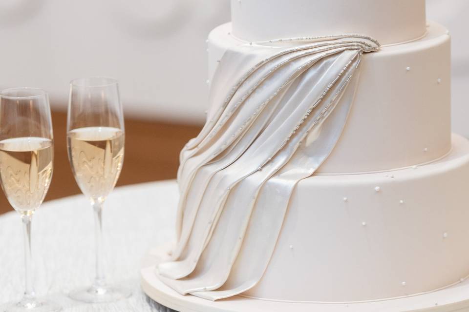 Cake by Ron Ben Israel