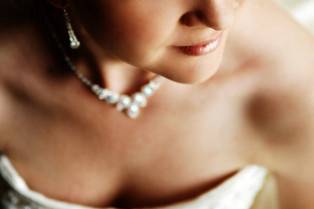 Alluring Faces- Miami Bridal Makeup Artist