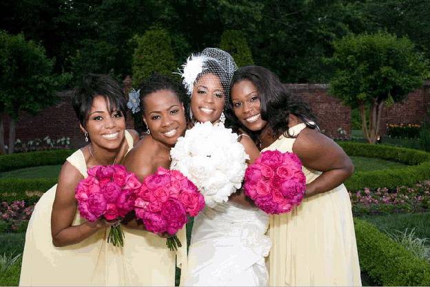 The bride with her bridesmaids