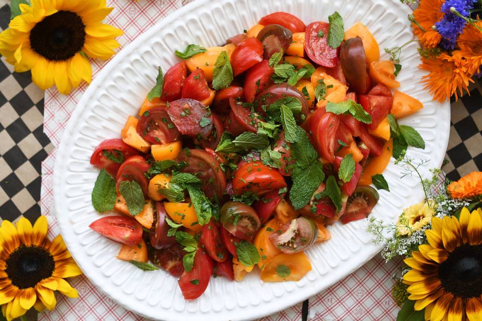 Heirloom tomato salad