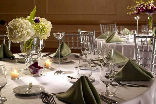 Table arrangement