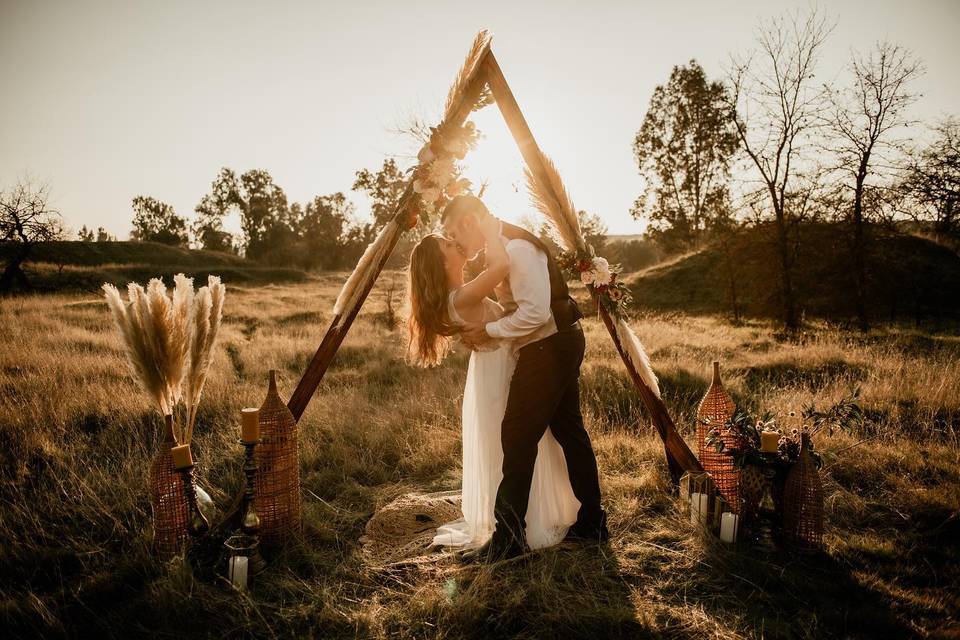 Sunset Kisses