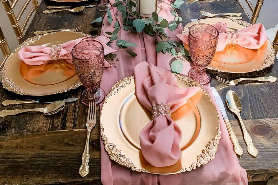 Dusty Rose and Gold Tablescape