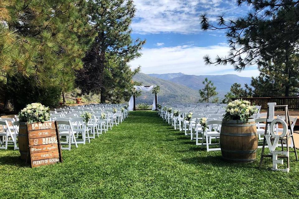 Backyard Ceremony in Mariposa