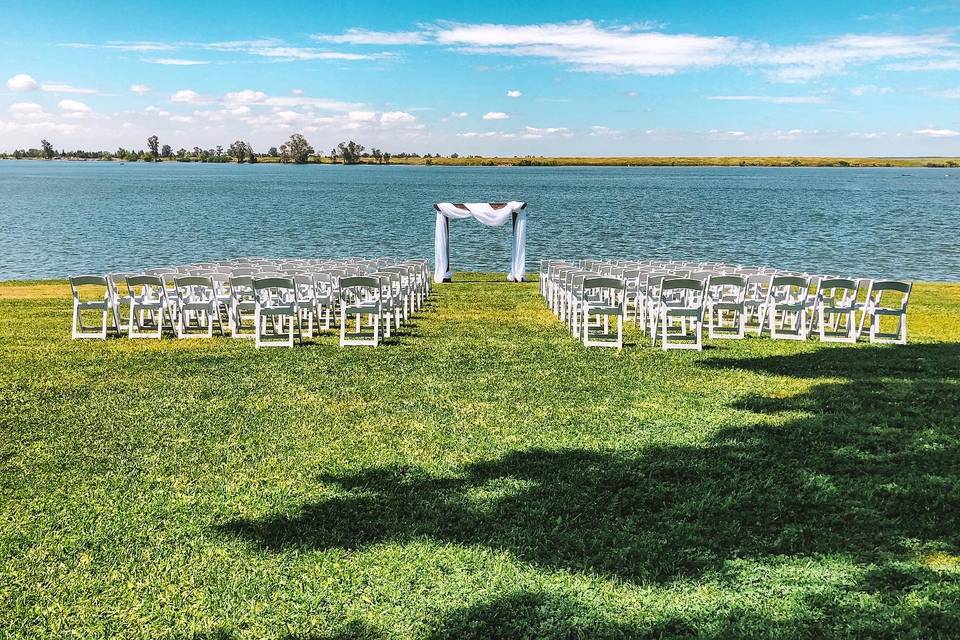 Lakefront Ceremony