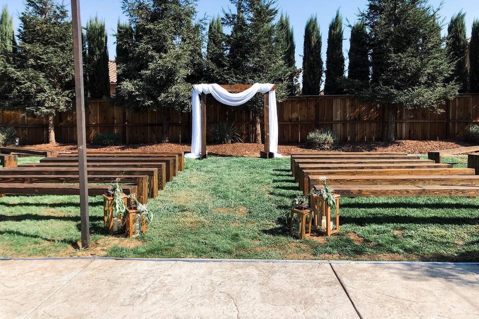 Gorgeous Bench Ceremony