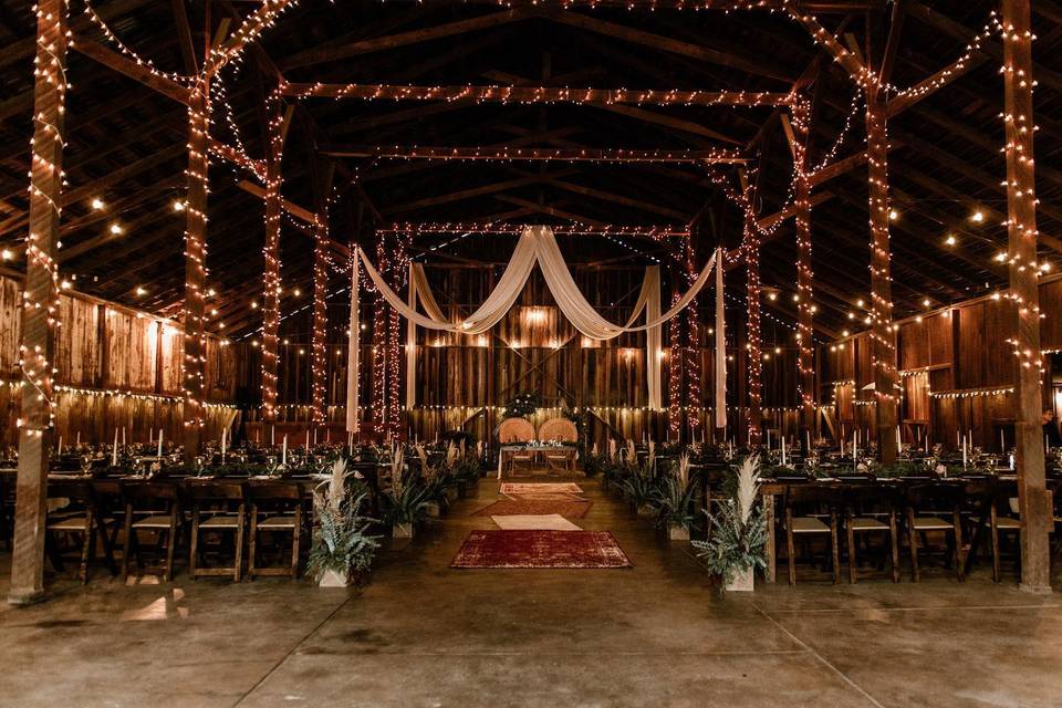 Barn Wedding CeremonyReception