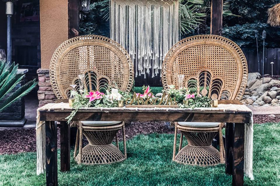 Boho Sweetheart Table