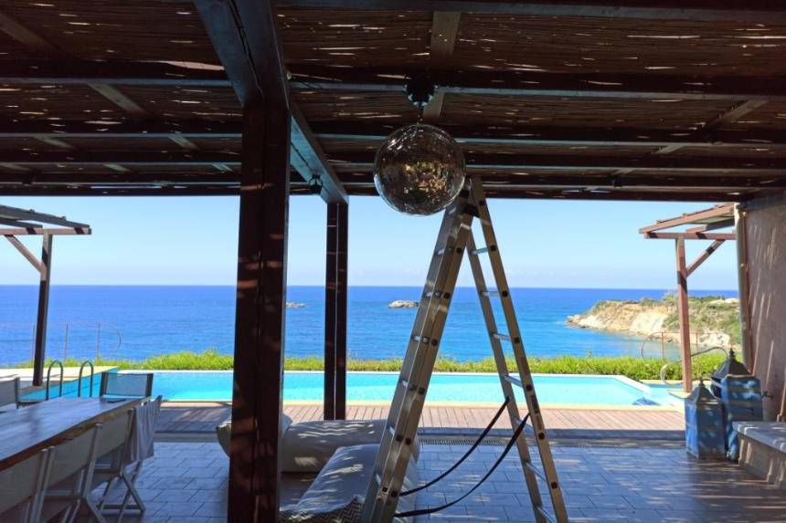 Disco ball dj Kefalonia