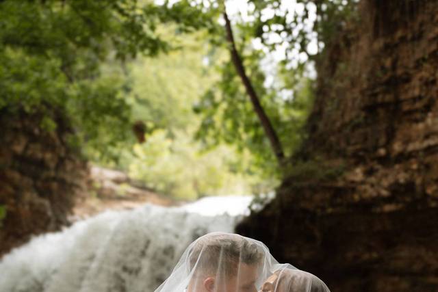Ariana Elise Photography