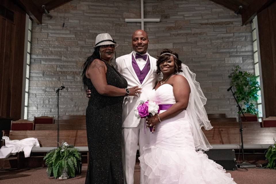 Family portrait after vows