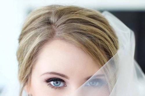 Bridal hair and makeup