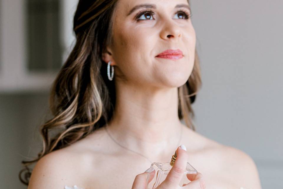 Bridal hair and makeup