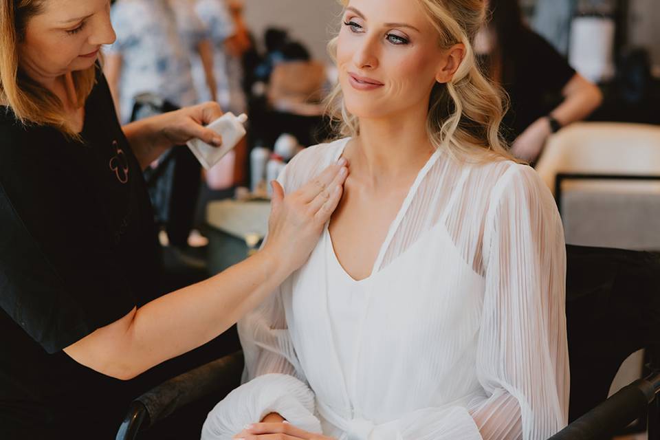 Bridal hair and makeup