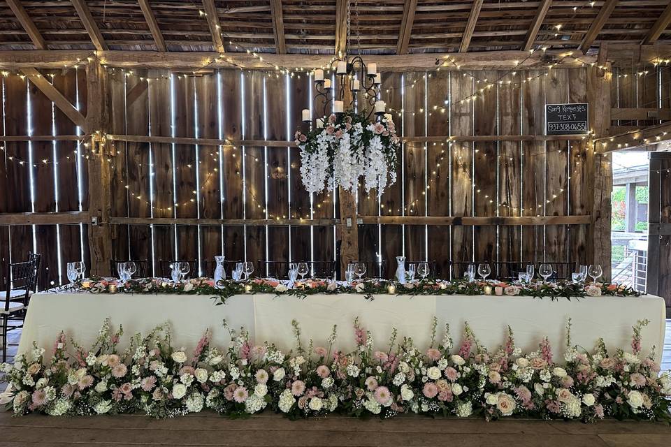 Bridal table decor