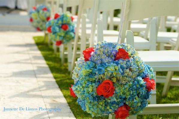 Outdoor wedding setup