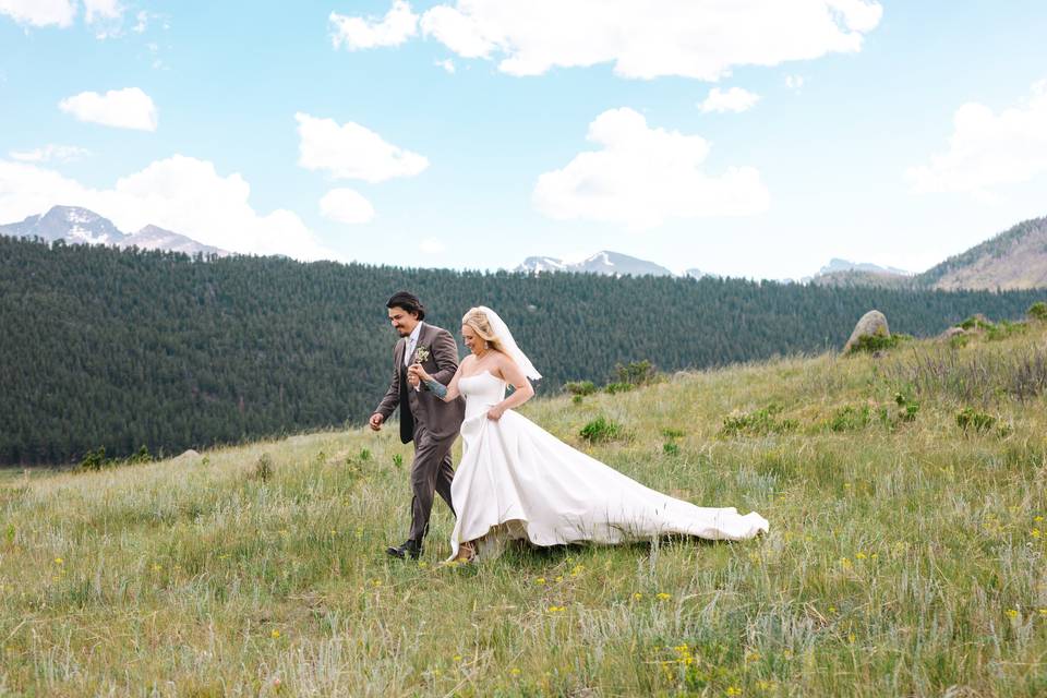 Estes park wedding