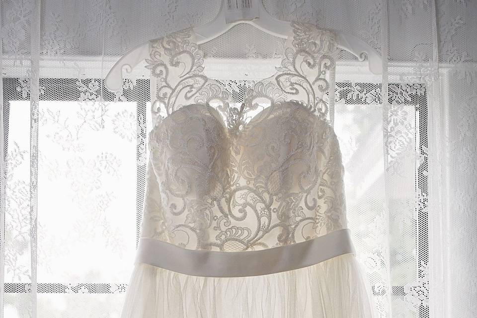 Bridal gown