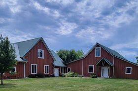 Wooden Wheel Vineyards