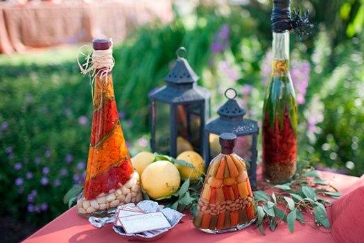 Table display and fruits