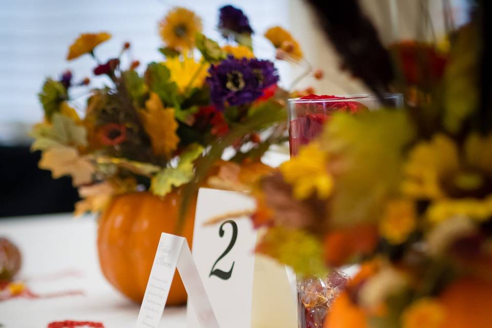 Fall table display