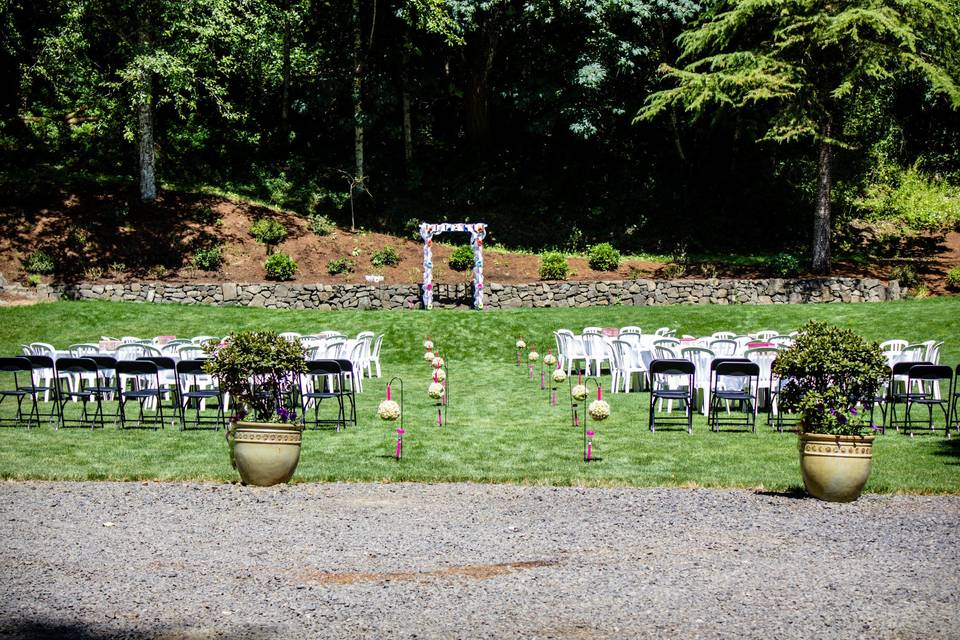 Covered reception area at our stage area, lake as a back drop!