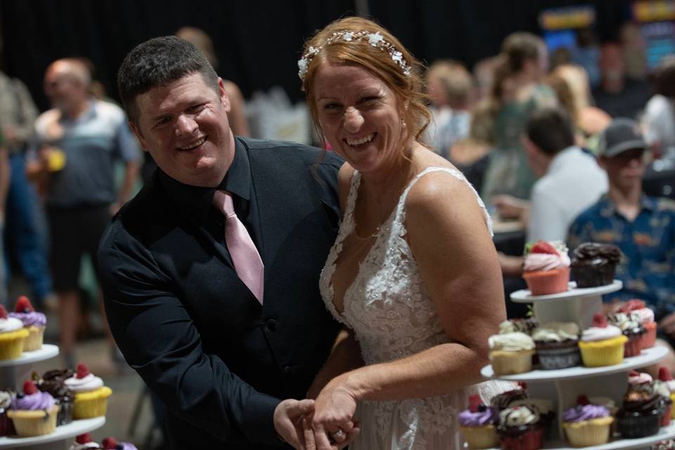 Cut the Cake!