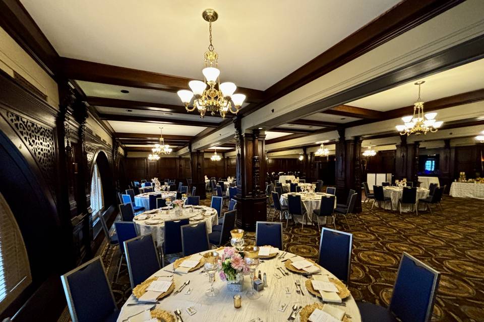 Mezz Ceremony with Drape