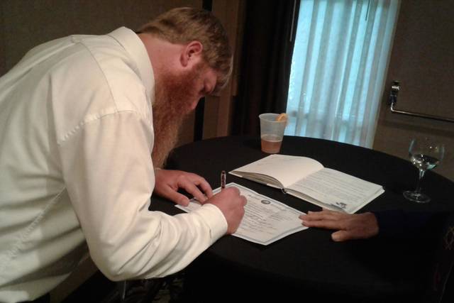 Marriage contract signing