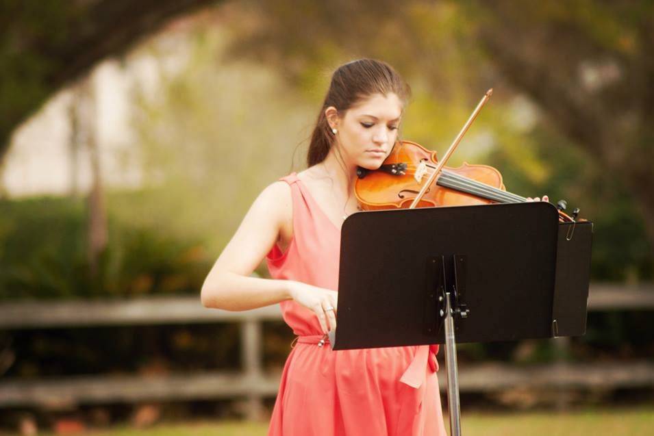 Jessica Edwards Violinist