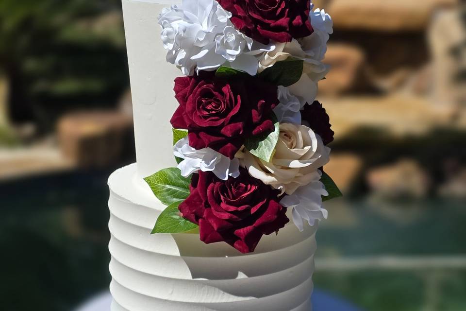 Wedding, Deep red roses