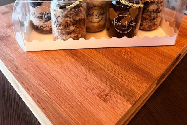 Nosh + Nectar Gift Box Six Pack NEW.jpg