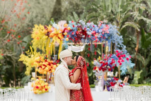 Vanessa Domenech Events