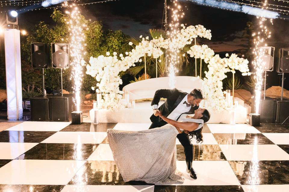 Hummingbird Nest Ranch Wedding