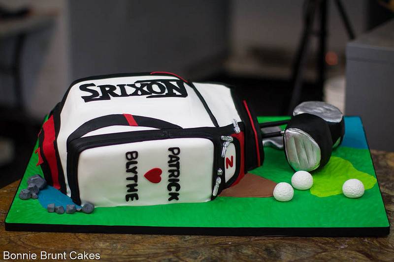 Golf pack cake
