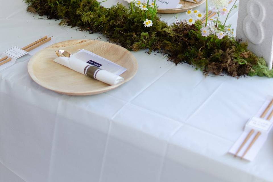 Moss floral arrangement
