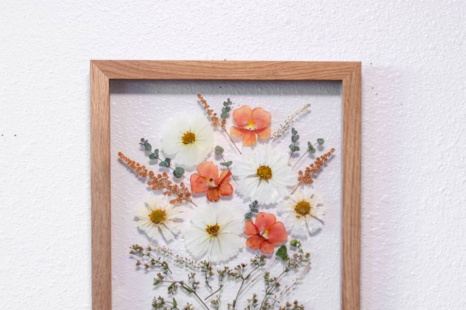 Pressed flower frame