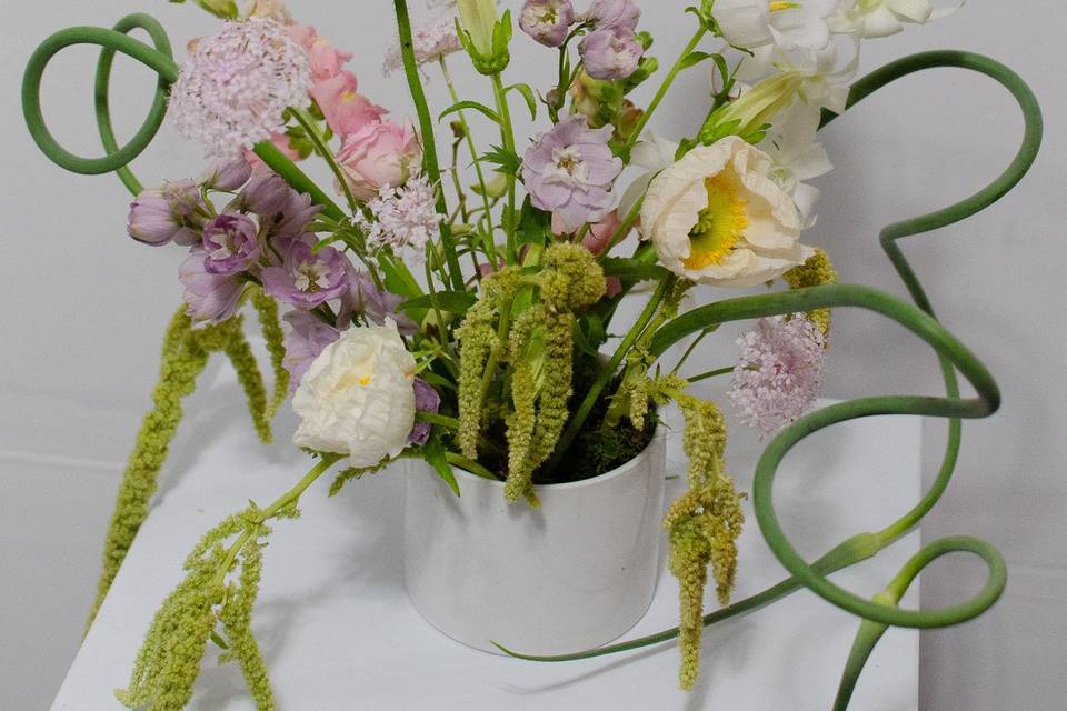 Sweetheart table arrangement