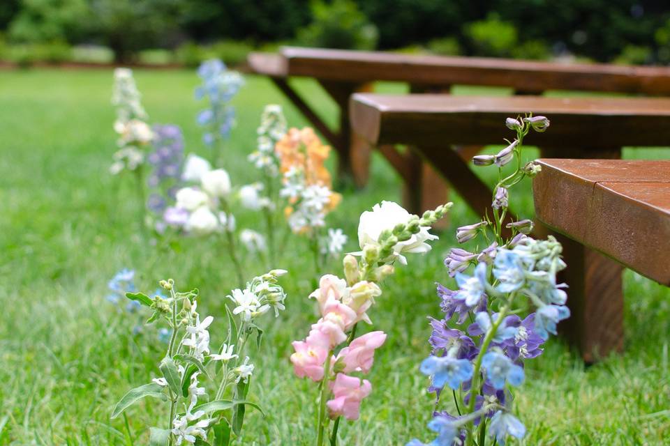 Aisle flowers