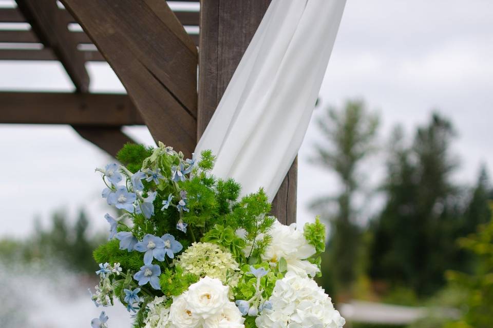 Altar arrangement