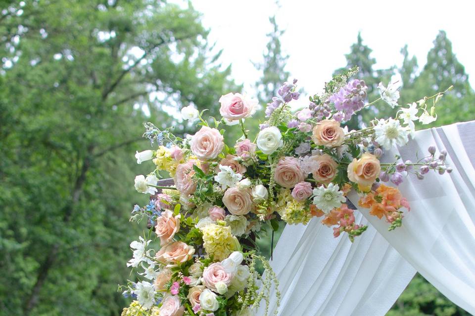Altar arrangement