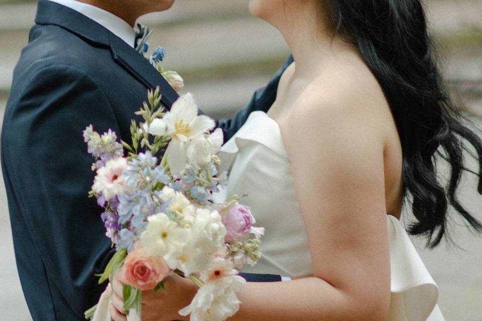 Sweetheart table arrangement