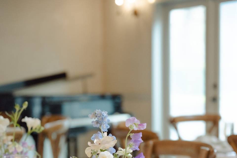 Spring flower frog arrangement