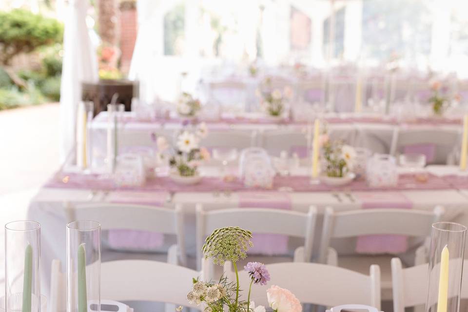 Pin frog centerpiece