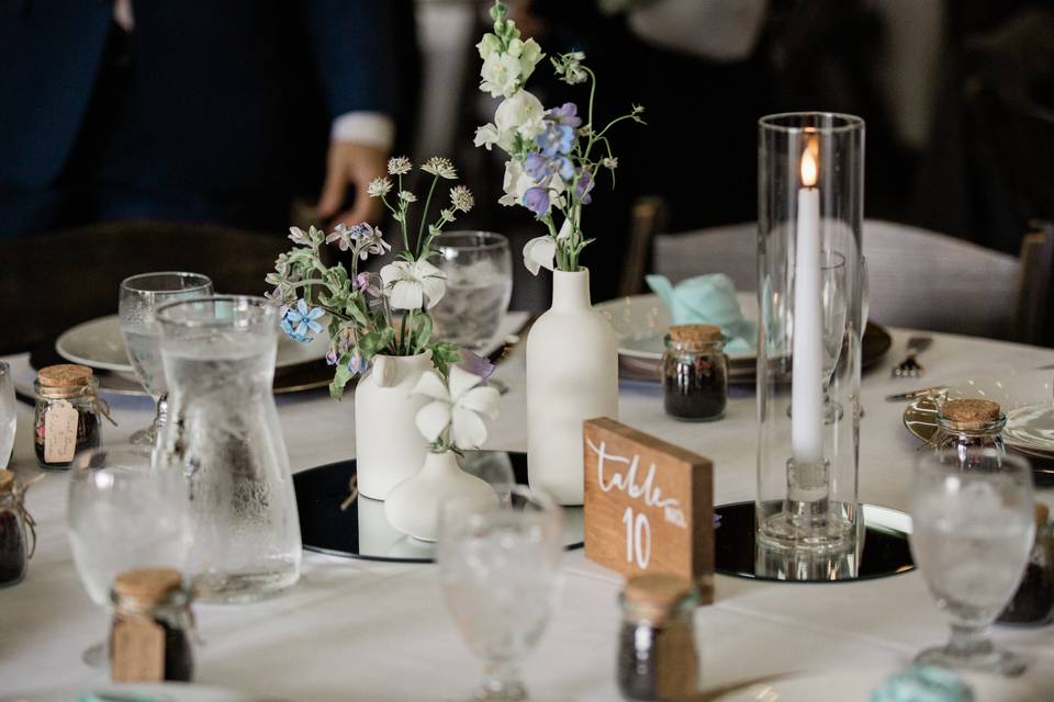 White bud vases