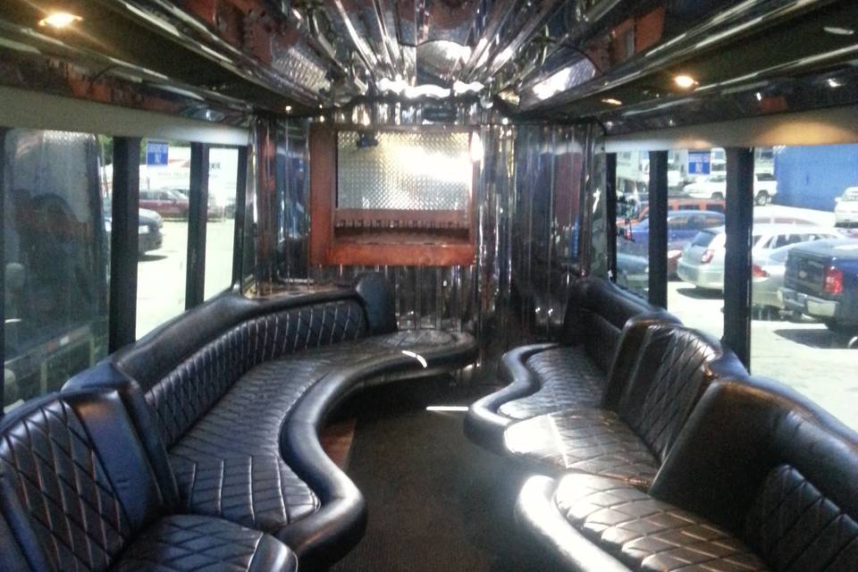 Crosstown Limos