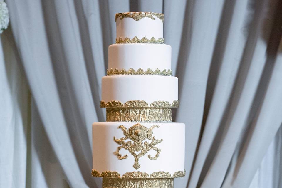 Cherish The Cakes - Wedding Cake - Kansas City, MO - WeddingWire