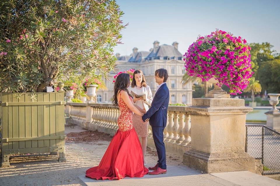 The Paris Officiant