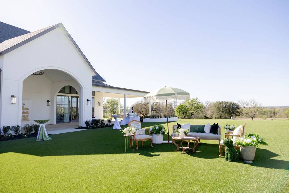 Courtyard cocktail hour