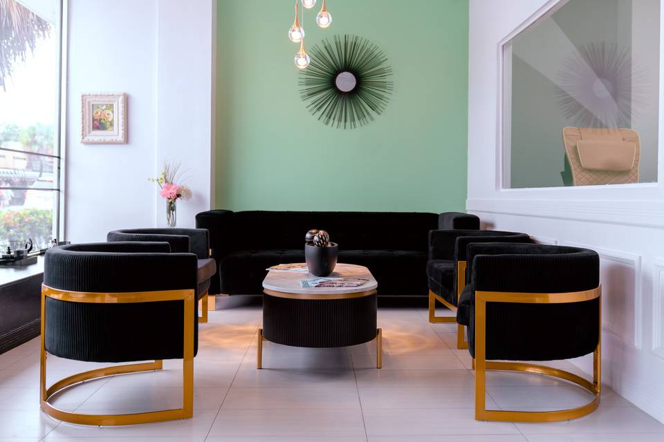 Seraphine Wellness & Beauty